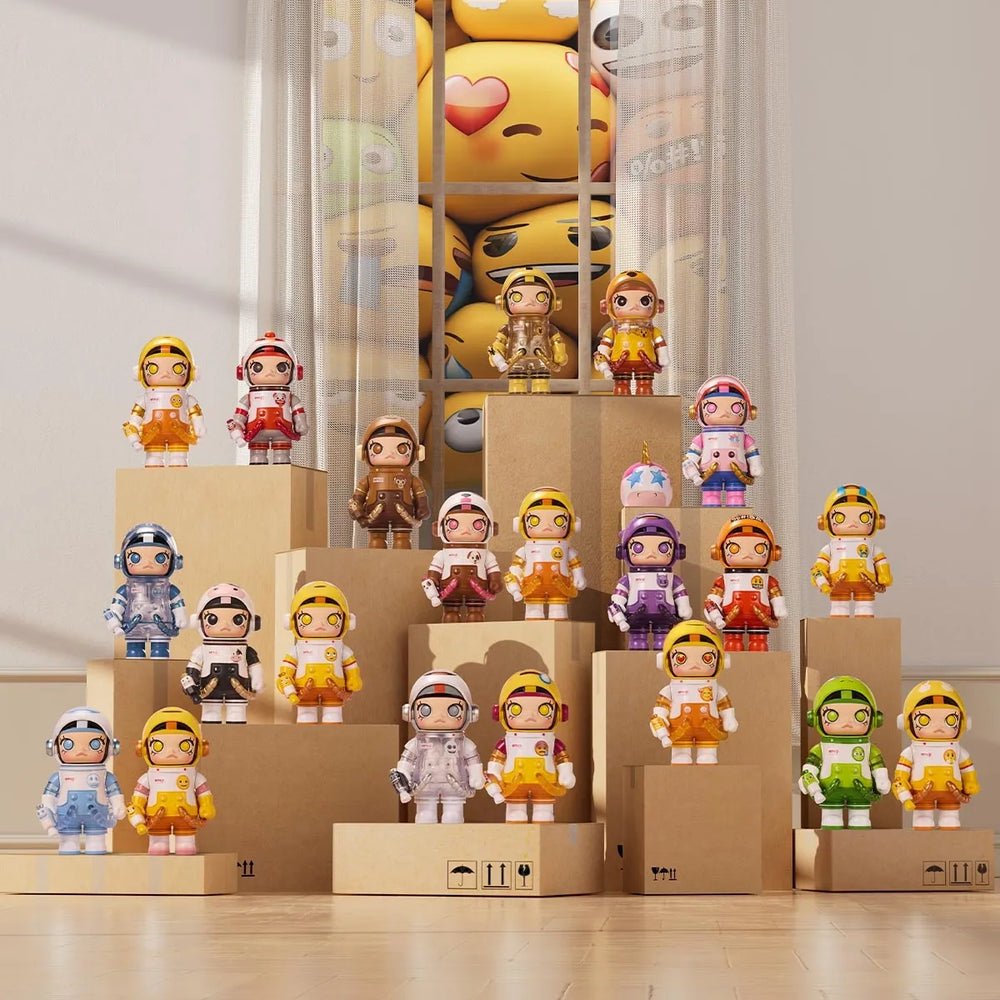 POP MART Mega Space Molly 100% × emoji Series (Blind Box)