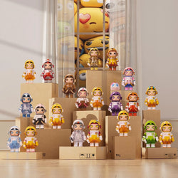 POP MART Mega Space Molly 100% × emoji Series (Blind Box)